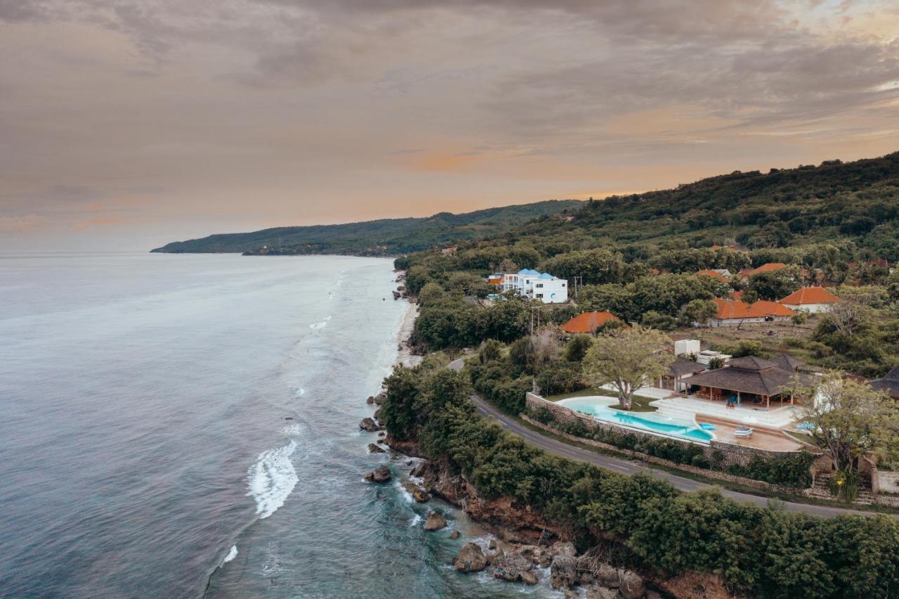 Villa Victoria Nusa Penida Semaya Exterior photo